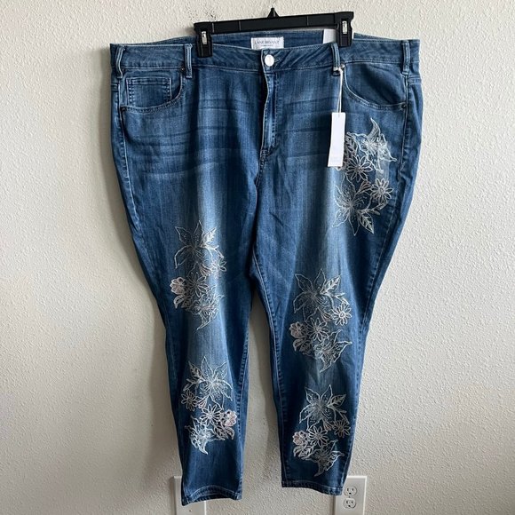 Lane Bryant Denim - NWT Lane Bryant Flower Embroidery Super Stretch Skinny Jeans Size 26